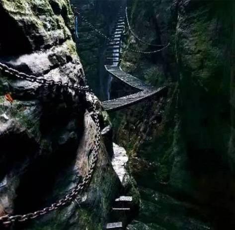 湘西芙蓉鎮(zhèn)、紅石林汽車特價2日游